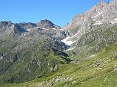 8-andando al passo pila lasciamo il passo Belviso e le malga di pila